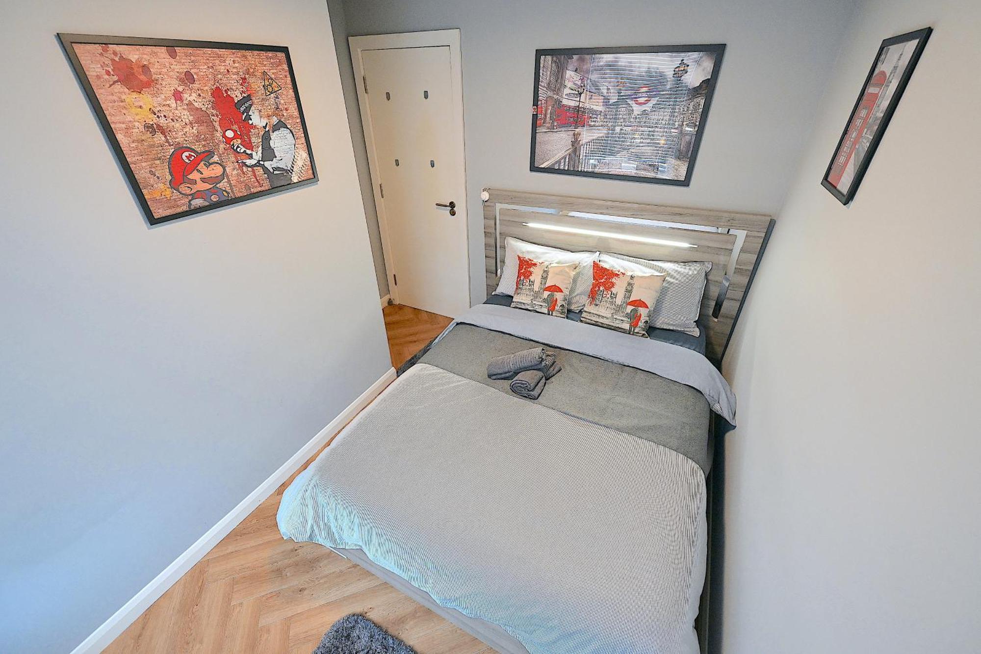 2 Bedroom Flat In Wood Green Piccadilly Line Londres Exterior foto